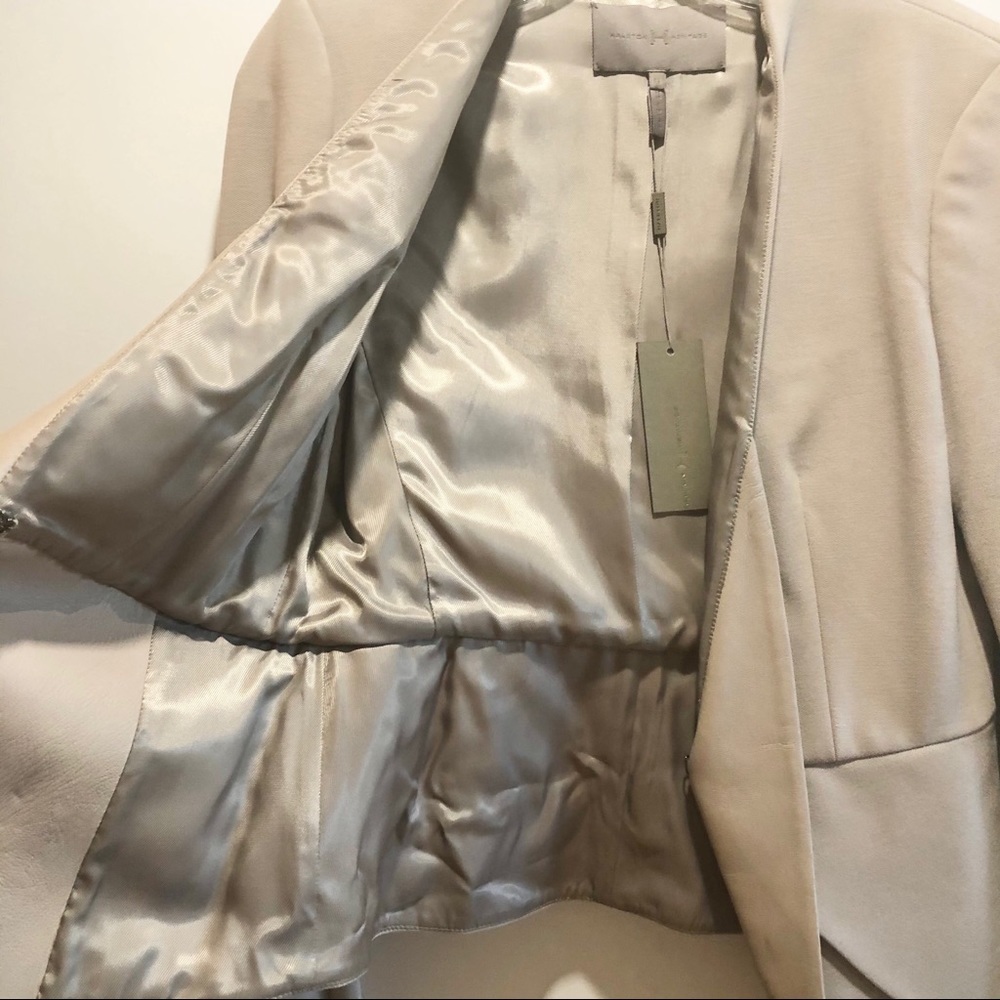 🥳 HOST PICK 🥳 HALSTON HERITAGE BLAZER W/ LAMBSKIN LEATHER DETAIL - Picture 8 of 14
